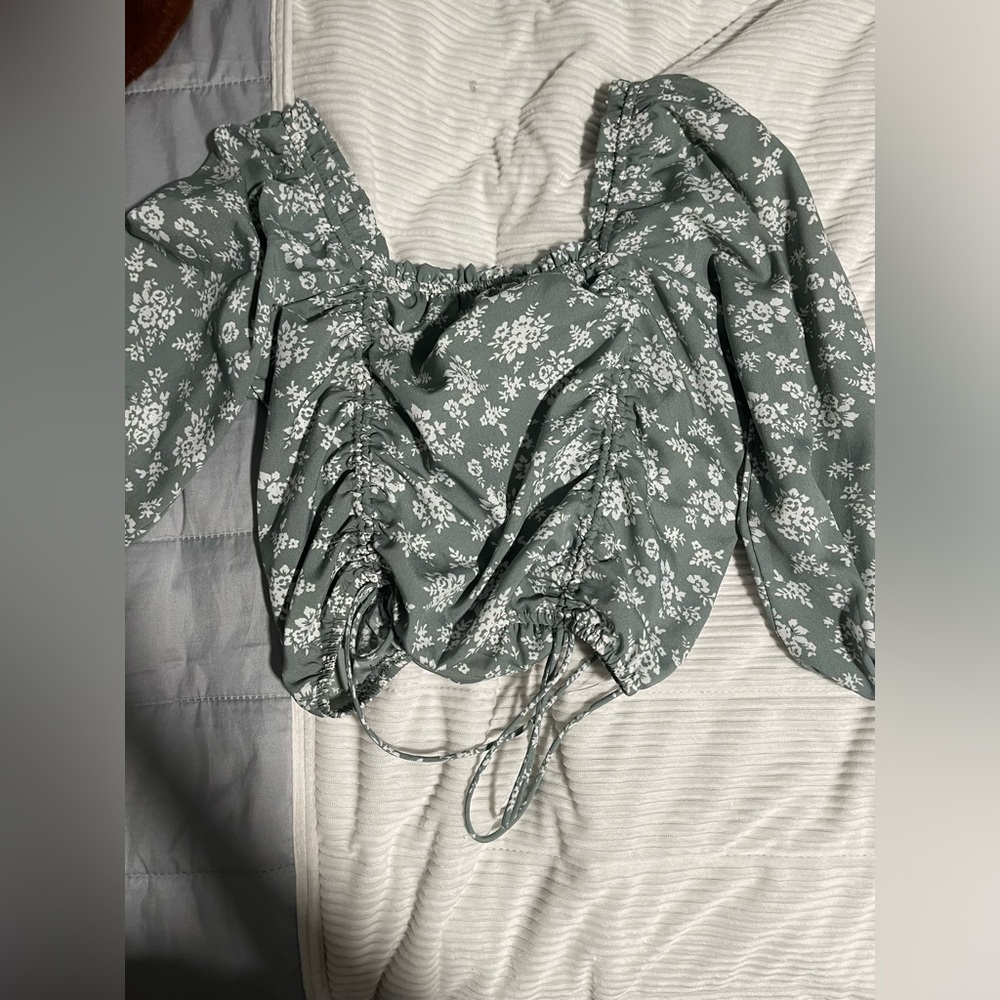Super cute going out top